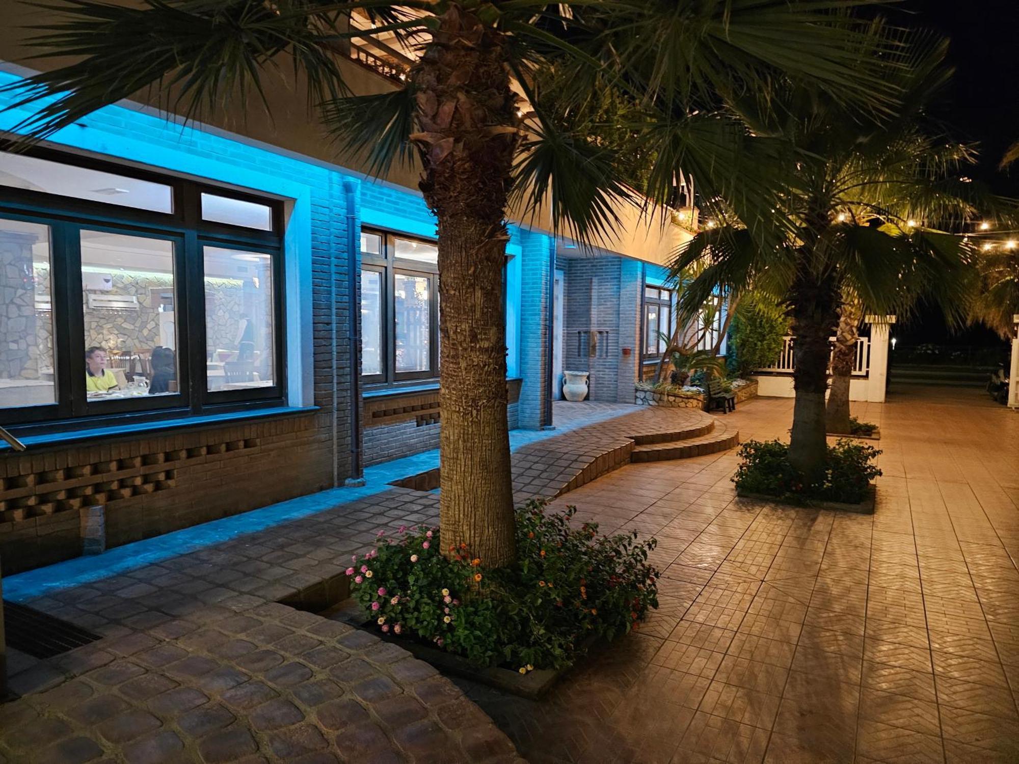 Suite Hotel Dominicus Grisolia Exterior photo