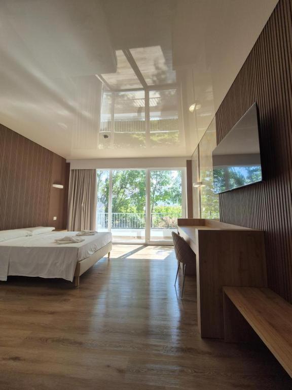Suite Hotel Dominicus Grisolia Exterior photo