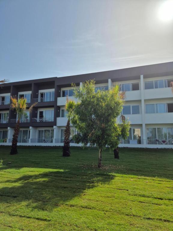 Suite Hotel Dominicus Grisolia Exterior photo