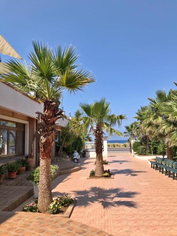 Suite Hotel Dominicus Grisolia Exterior photo